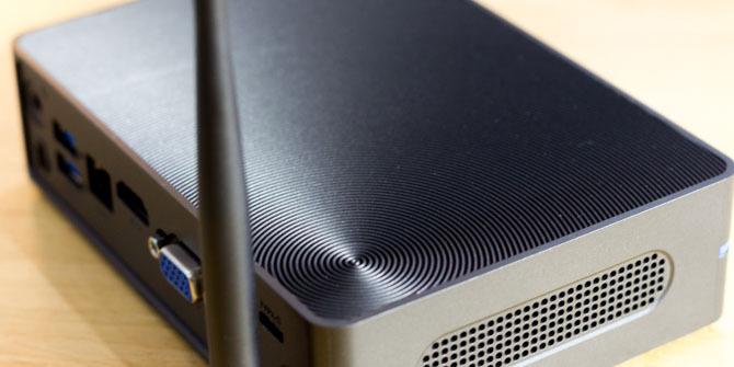 Azulle Byte 3 Pregled: Ta majhen, neopazen mini PC naredi vse azulle byte 3 design