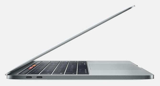 MacBook Pro 15 z vrstico na dotik