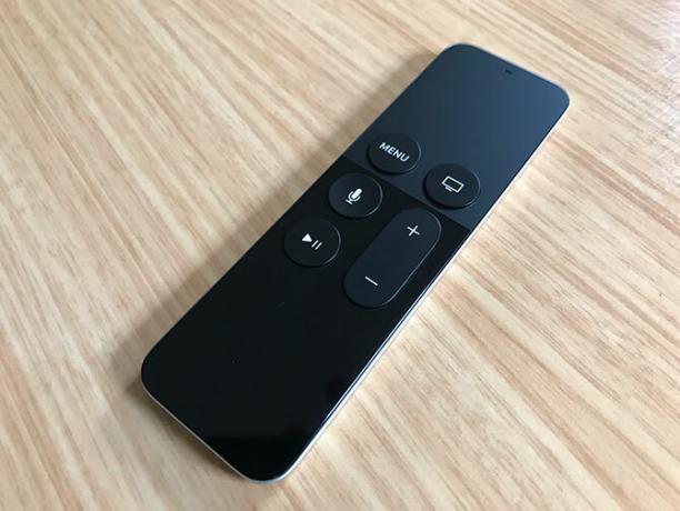 Kako nastaviti in uporabljati Apple TV daljinski upravljalnik Apple TV