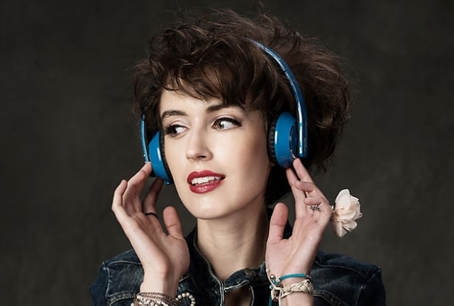 Kako kupiti-Bluetooth-slušalke-stereo-glasba
