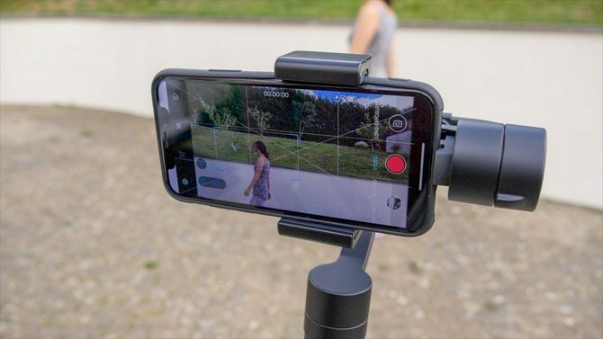 Yi pametni telefon Gimbal: posnetki s svilnatim gladkim videzom, vendar bi bilo mogoče bolje slediti predmetom v aplikaciji yi gimbal 670x377