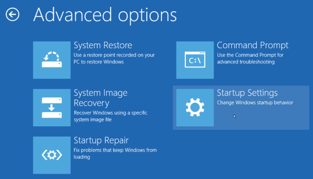 Črn zaslon ob zagonu? Tukaj je opisano, kako popraviti, da se zaženete v varnem načinu v sistemu Windows 8