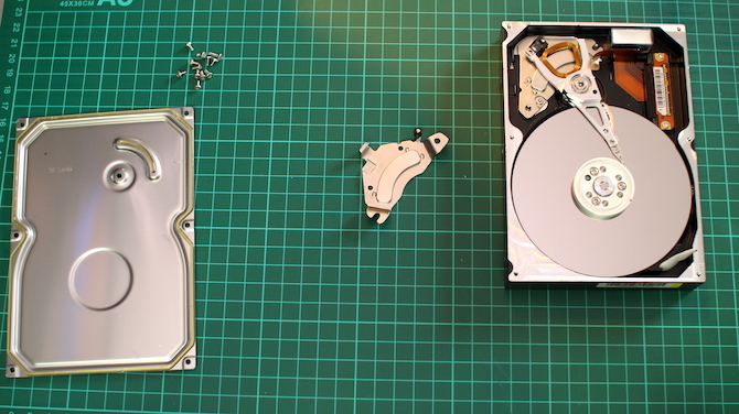 Magnet HDD odstranjen