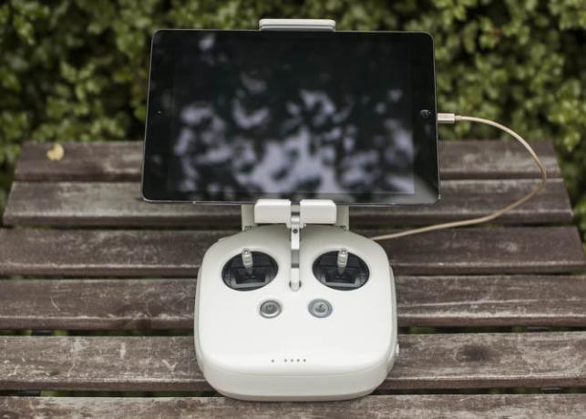 DJI Phantom 4 Pregled phantom4 daljinski ipad