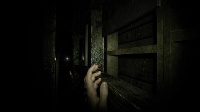 Ali se Resident Evil 7 splača igrati? Koridor Resident Evil 7