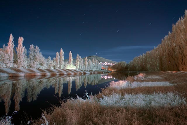 fotografija z majhno svetlobo in infrardeča kamera