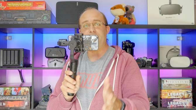 Yi pametni telefon Gimbal: svilnato gladki posnetki, a bi lahko bil boljši način zaklepanja stabilizatorja s kardanskim stabilizatorjem 670x377