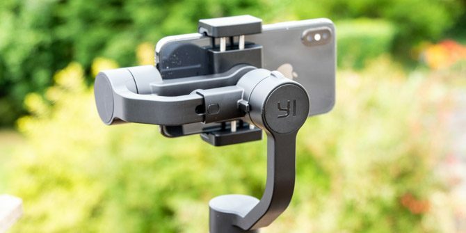 Yi pametni telefon Gimbal: svilnato gladki posnetki, a bi lahko bil boljši
